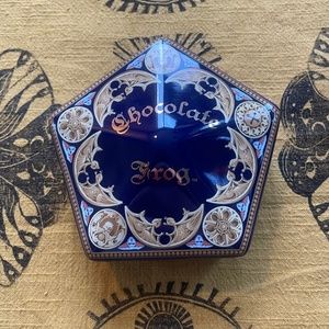 Chocolate frog ceramic box - Wizarding World of Harry Potter